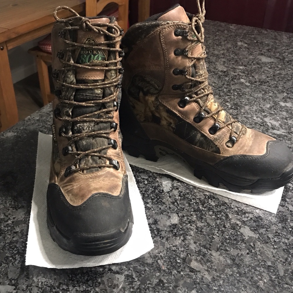 MENS ROCKY BOOTS size 8M